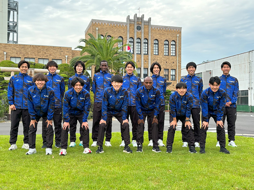 陸上競技部の集合写真